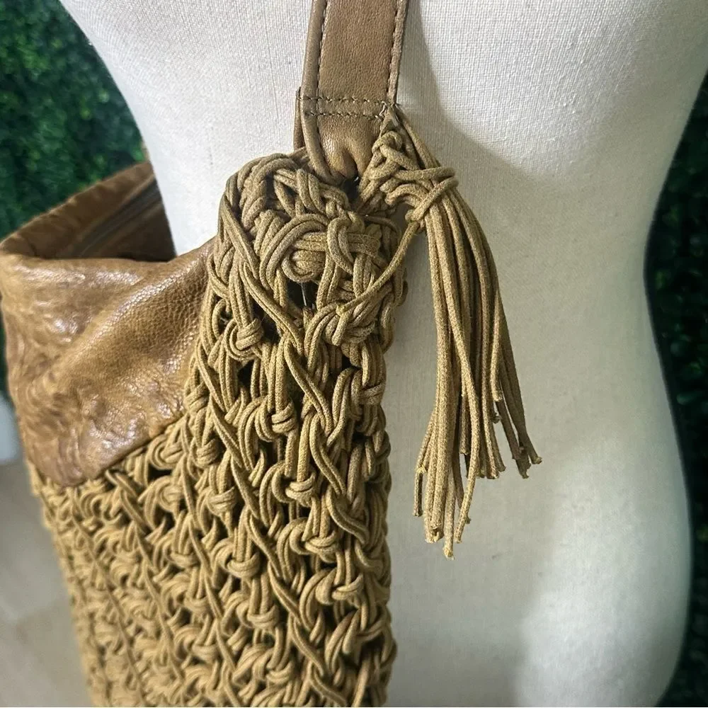 Vtg. Susan Riedweg Boho Brown Leather Market Bag
